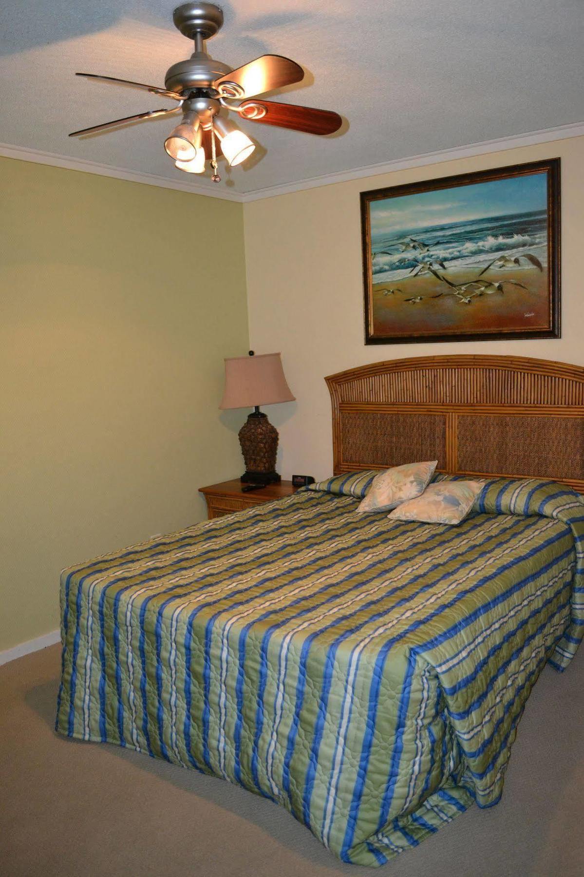 Sands Beach Club Resort Myrtle Beach Exterior photo